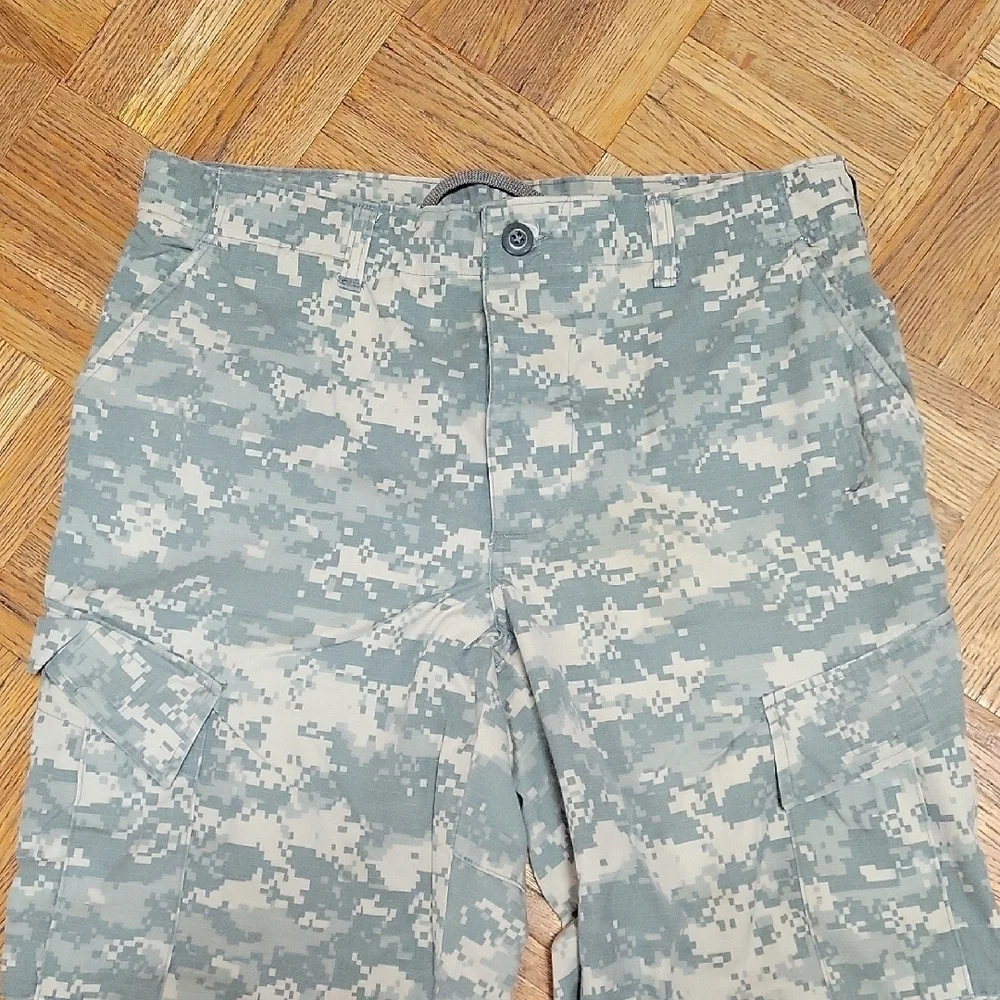 Men's Camouflage Army Cargo Trousers & Shorts Size Medium
